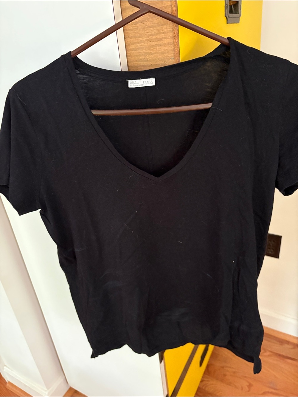 Zara Black V-Neck Short Sleeve Tee